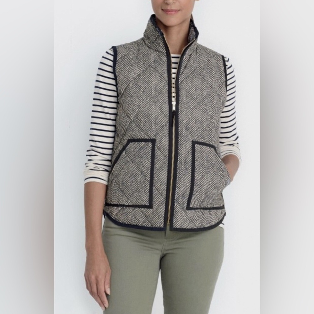 J. Crew Black and Off-White Herringbone Black Trimmed Quilted Down Vest, Size S